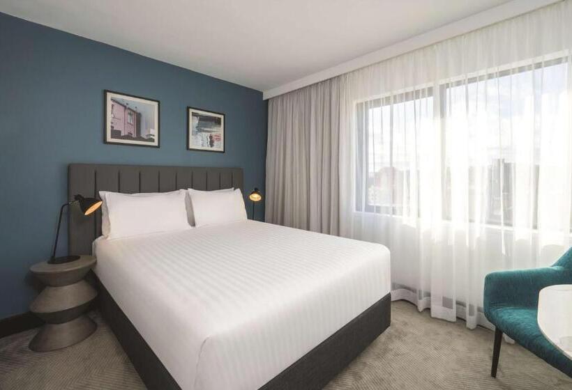 اتاق استاندارد با چشم‌انداز شهر, Travelodge Hotel Hobart