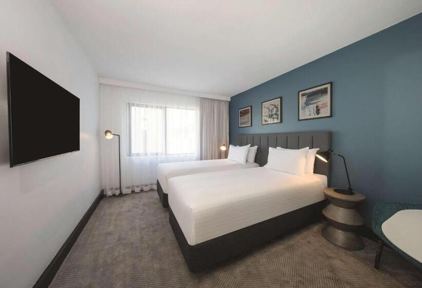 اتاق استاندارد با چشم‌انداز شهر, Travelodge Hotel Hobart