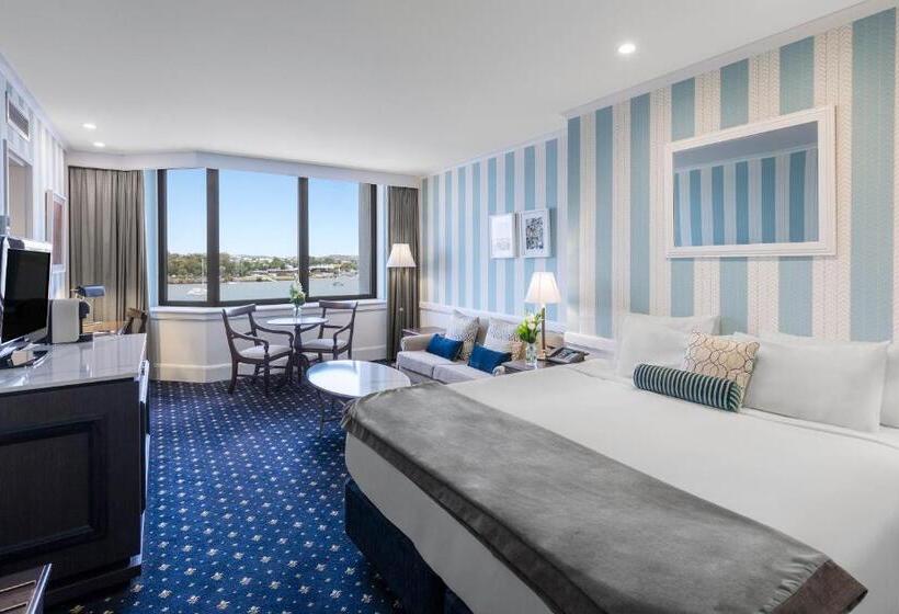 سوئیت با چشم‌انداز رودخانه, View Brisbane