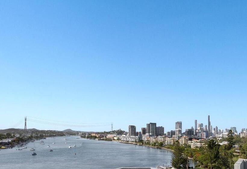 سوییت جونیور, View Brisbane