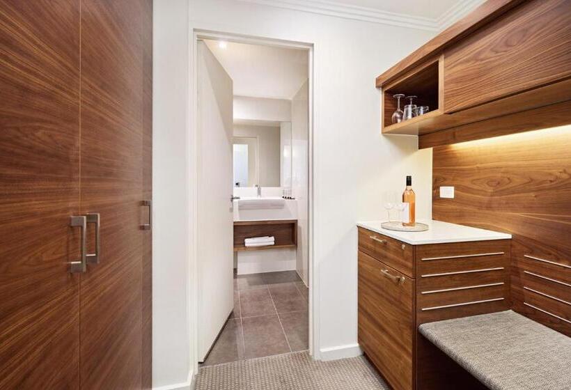 اتاق لوکس با چشم‌انداز شهر, View Melbourne