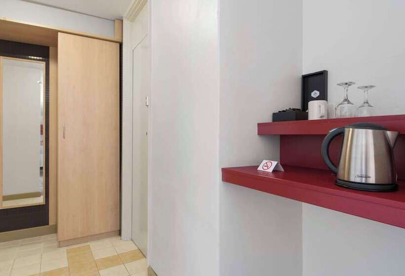 Apartament 1 Dormitori, Metro  Perth