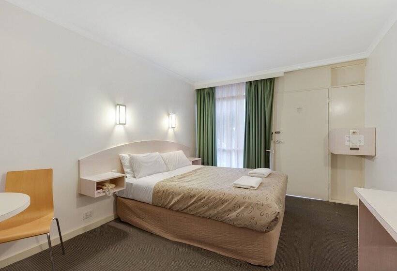 اتاق استاندارد, Alexander Motor Inn