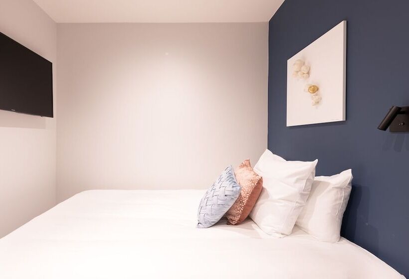 اتاق لوکس یک تخته, Boutique Hotel Sablon