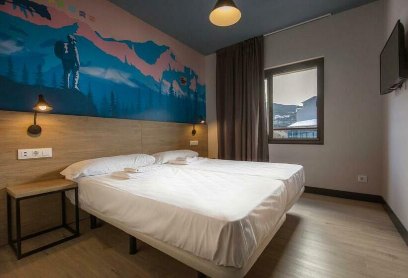 اتاق استاندارد یک نفره, Font Andorra Hostel