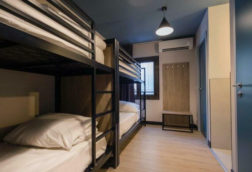 四人标准间, Font Andorra Hostel