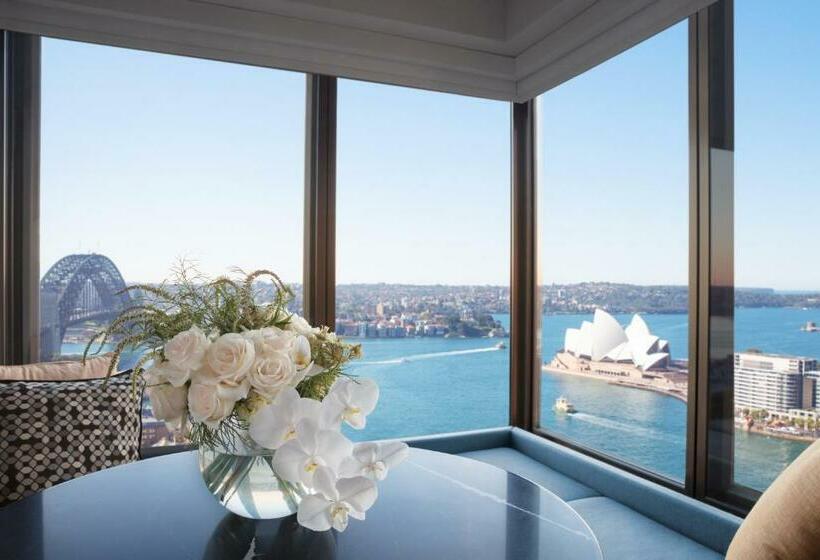 غرفة كلوب سرير كينج, Four Seasons  Sydney