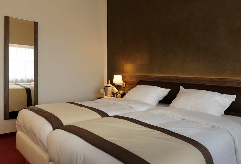 اتاق راحتی, Golden Tulip Hotel De’ Medici