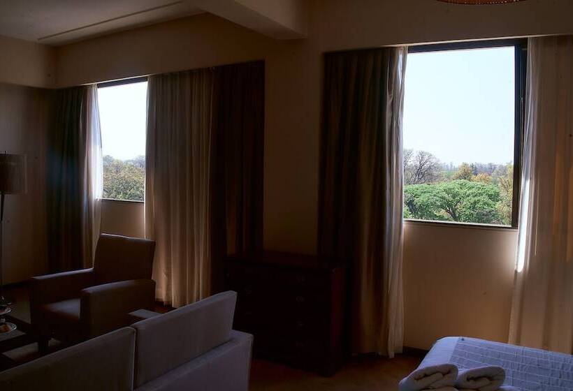 سوییت, Catalinas Tucuman
