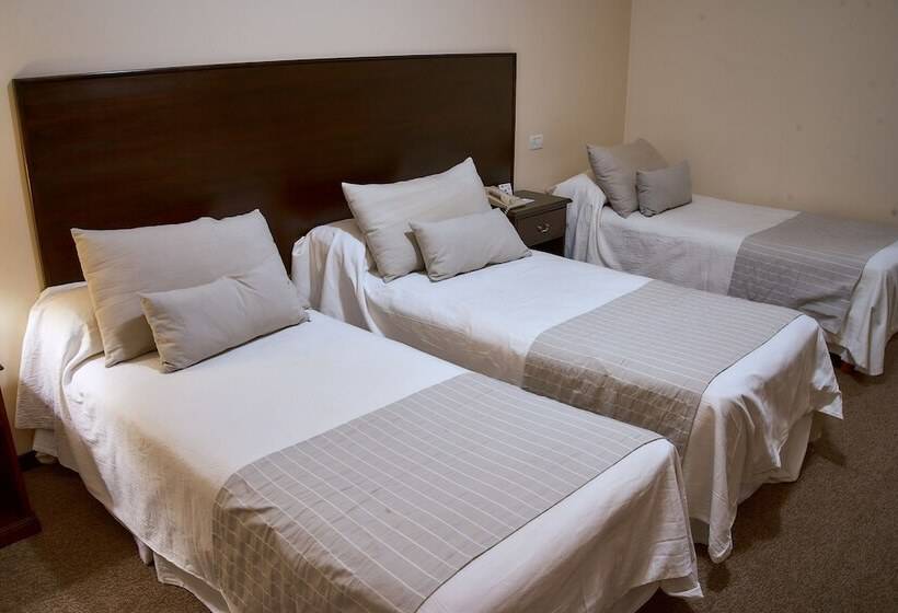 اتاق استاندارد سه نفره, Catalinas Tucuman