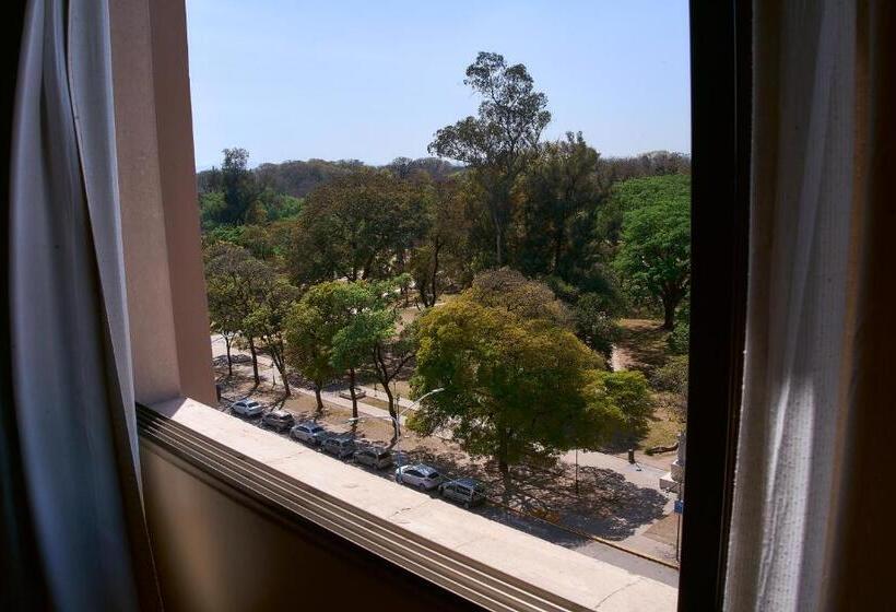 سوییت, Catalinas Tucuman