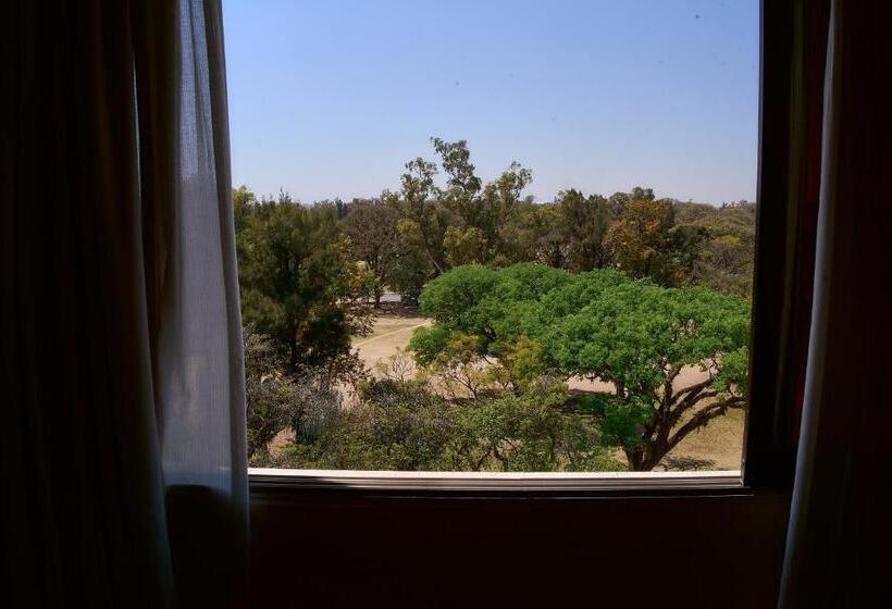 Habitación Estándar Individual, Catalinas Park