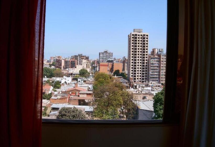 اتاق استاندارد یک نفره, Catalinas Tucuman
