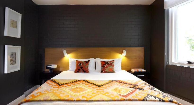 اتاق استاندارد, Harbour Rocks Hotel Sydney