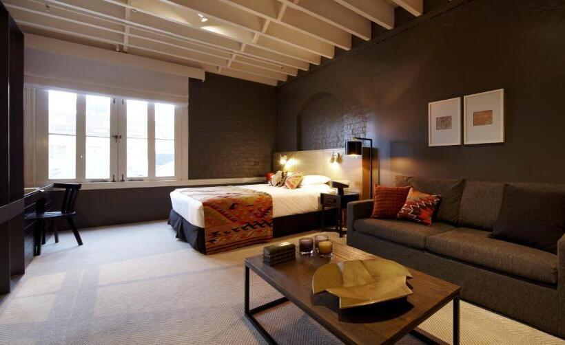 استودیو استاندارد با تخت کینگ, Harbour Rocks Hotel Sydney