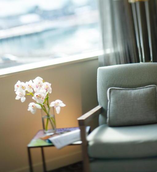 Superior Room, Parkroyal Darling Harbour, Sydney