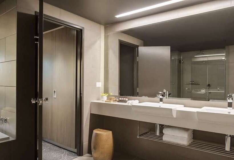 Suite Ejecutiva, Parkroyal Darling Harbour, Sydney