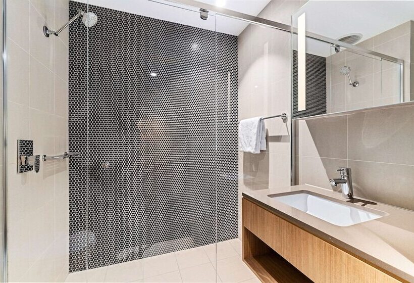 اتاق لوکس, Quality Hotel Parklake Shepparton