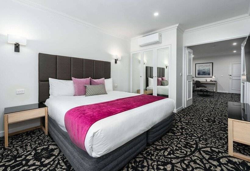 سوییت, Quality Hotel Parklake Shepparton