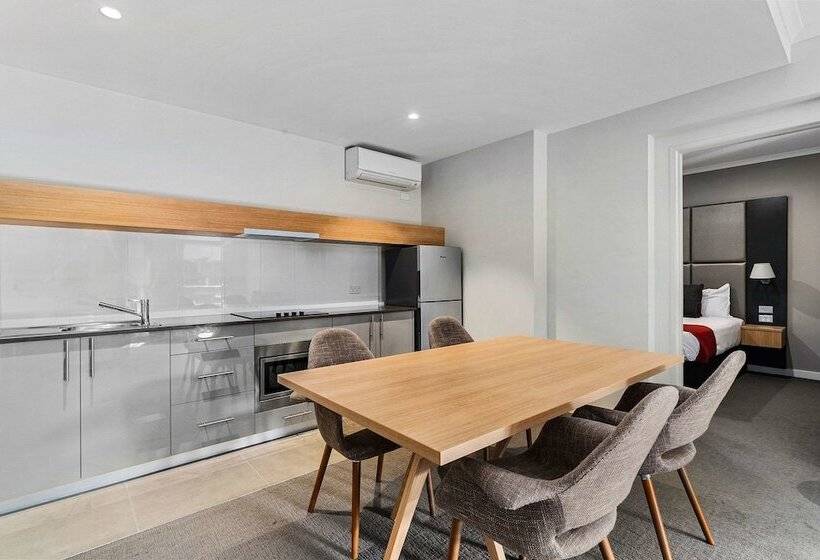 آپارتمان لوکس 2 خوابه, Quality Hotel Parklake Shepparton