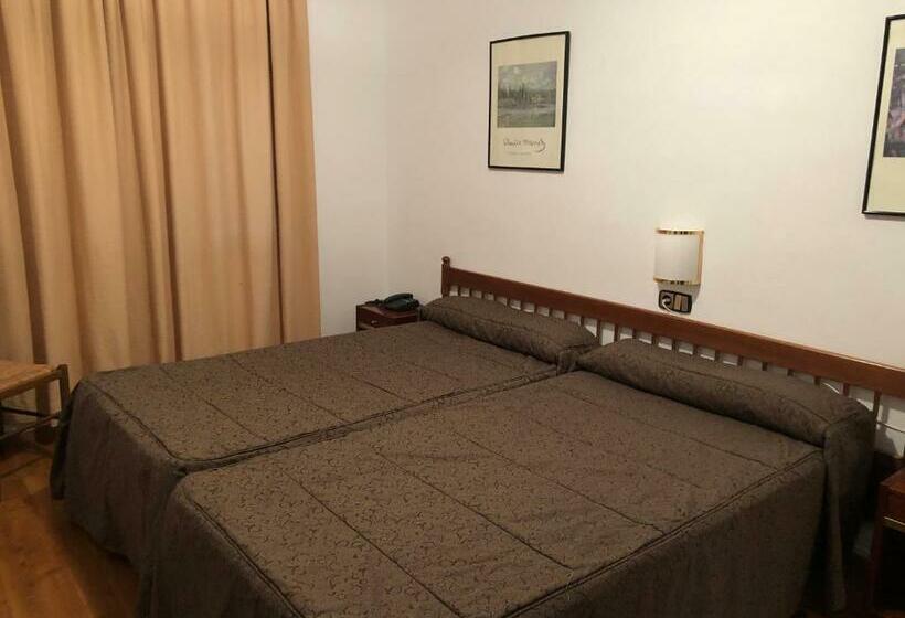 اتاق استاندارد, Refugi Dels Isards