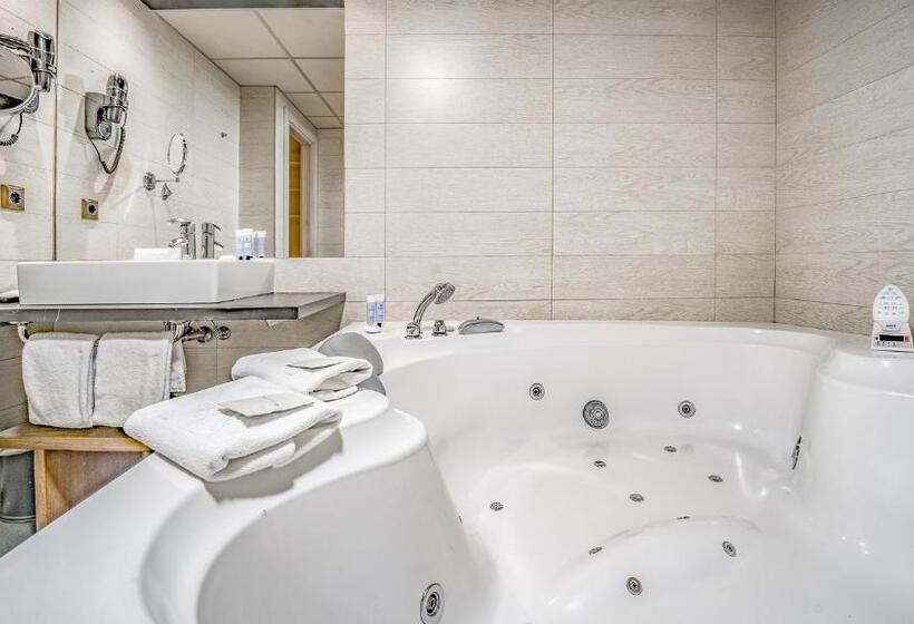 سوییت, Roc Blanc Hotel & Spa