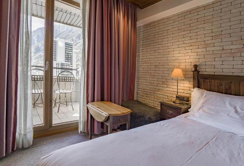 اتاق استاندارد با بالکن, Roc Blanc Hotel & Spa