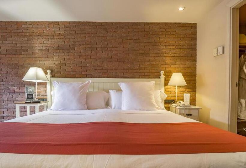 اتاق سوپریور سه تخته, Roc Blanc Hotel & Spa