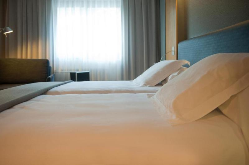 اتاق استاندارد, Roc Blanc Hotel & Spa