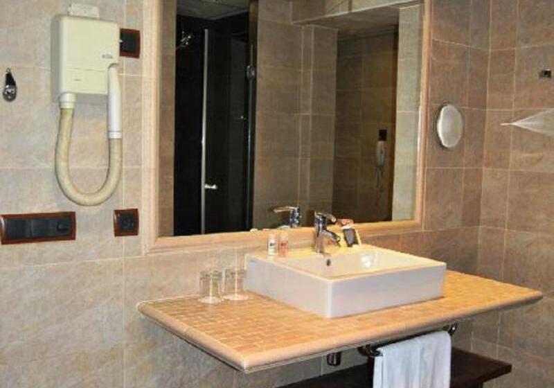اتاق سوپریور, Roc Blanc Hotel & Spa