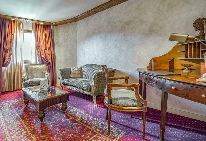 سوییت, Roc Blanc Hotel & Spa
