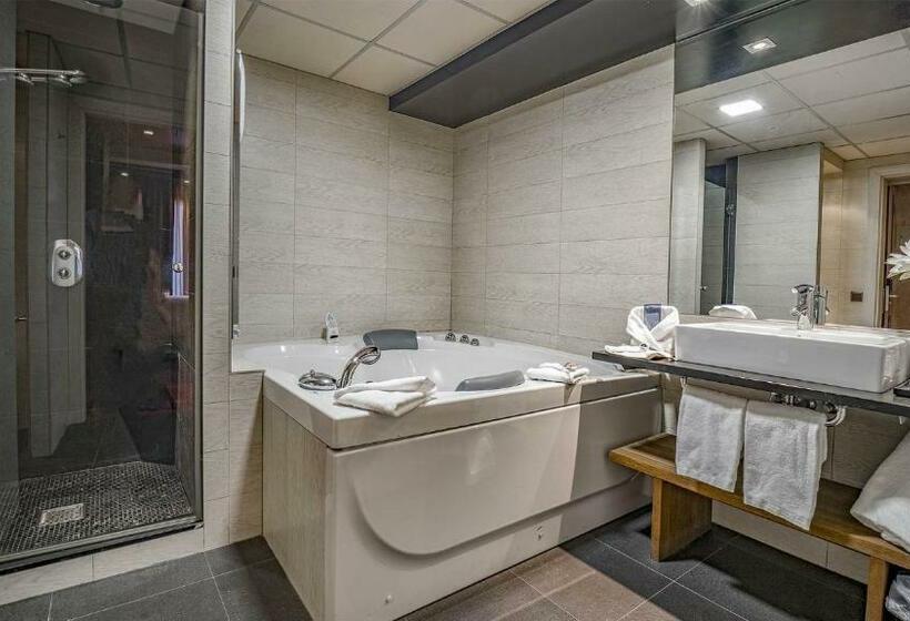سوییت, Roc Blanc Hotel & Spa