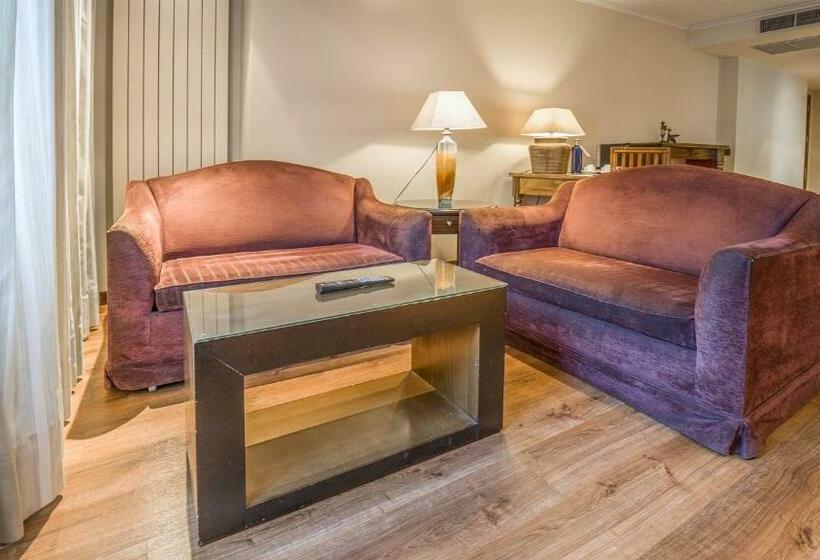 سوییت جونیور, Roc Blanc Hotel & Spa