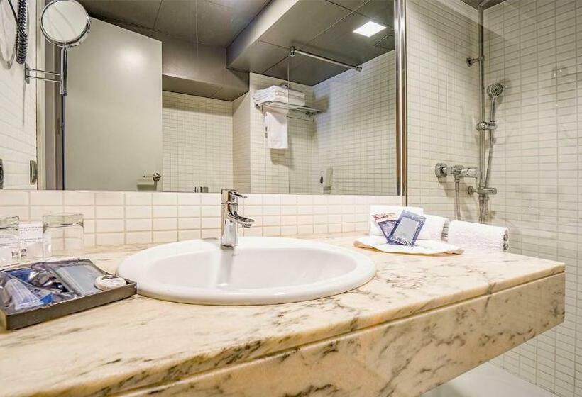 اتاق استاندارد با دسترسی به اسپا, Roc Blanc Hotel & Spa