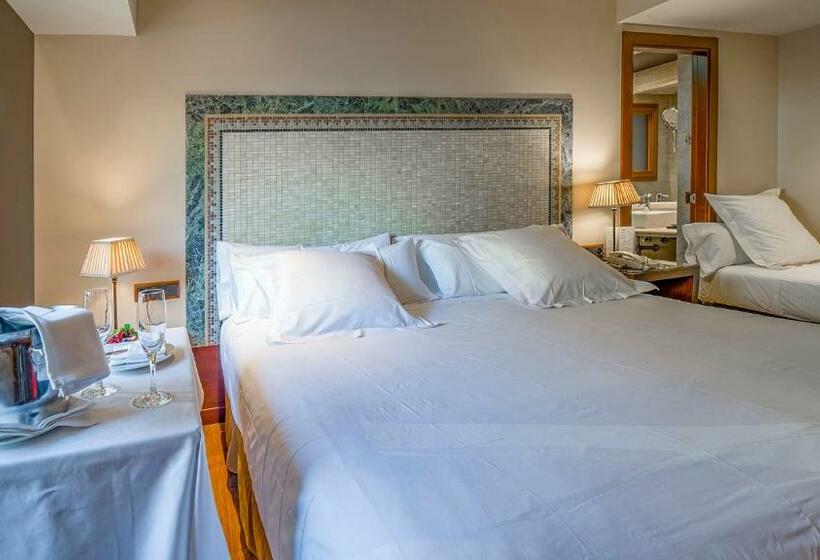 اتاق لوکس, Roc Blanc Hotel & Spa