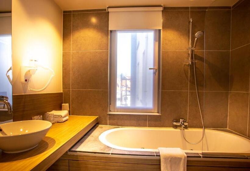 سوییت, Saint Sauveur By Wp Hotels