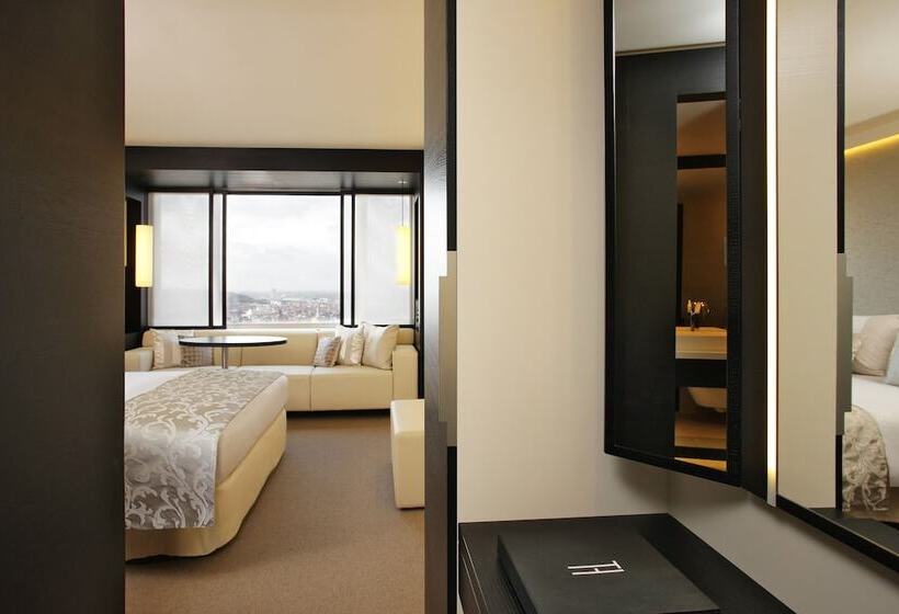 اتاق سوپریور, The Hotel Brussels