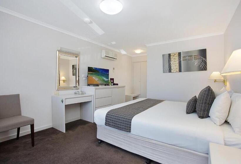 اتاق لوکس با تخت بزرگ, Mid City Motel Warrnambool