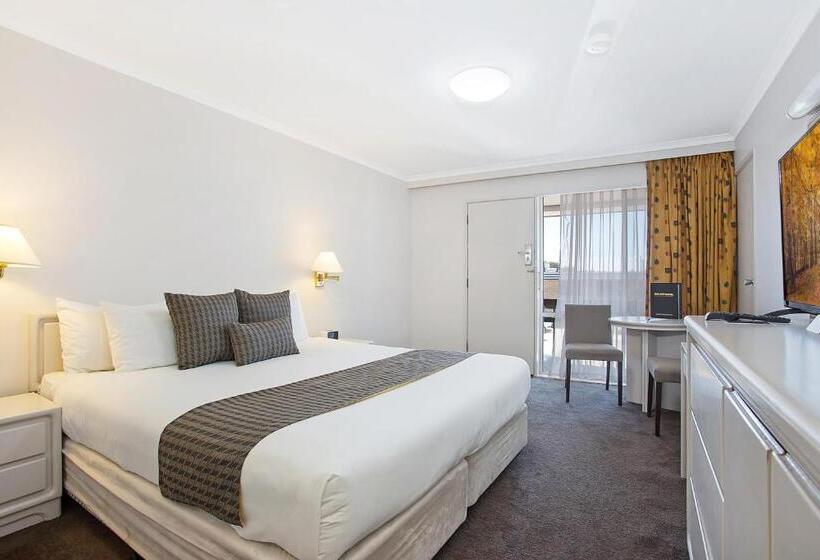 اتاق لوکس با تخت بزرگ, Mid City Motel Warrnambool