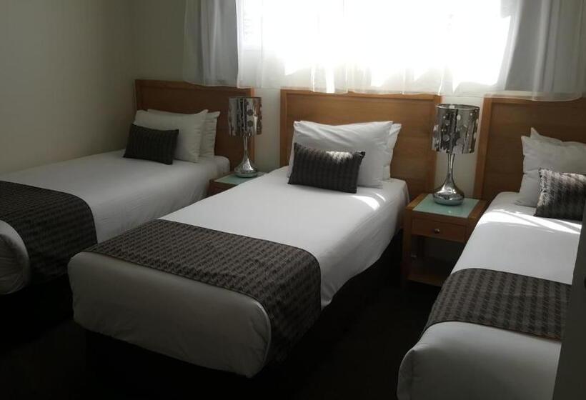 Familie Suite, Mid City Motel Warrnambool