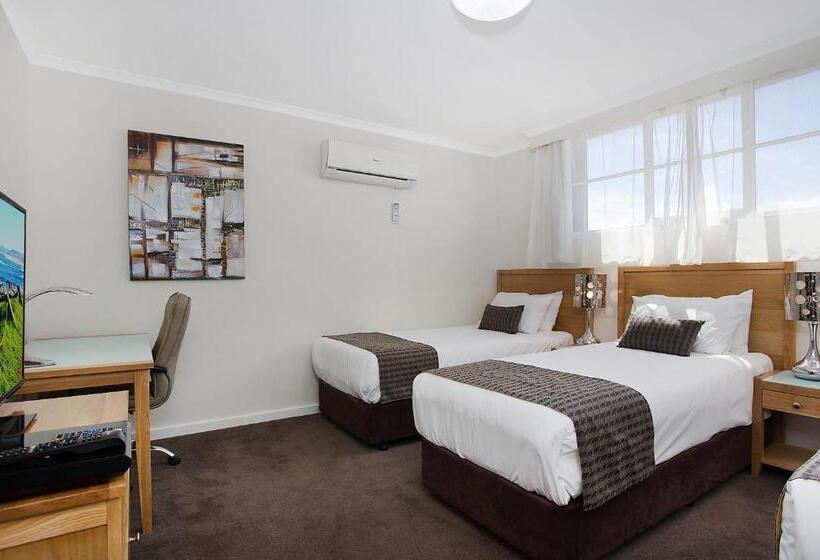 جناح عائلي, Mid City Motel Warrnambool