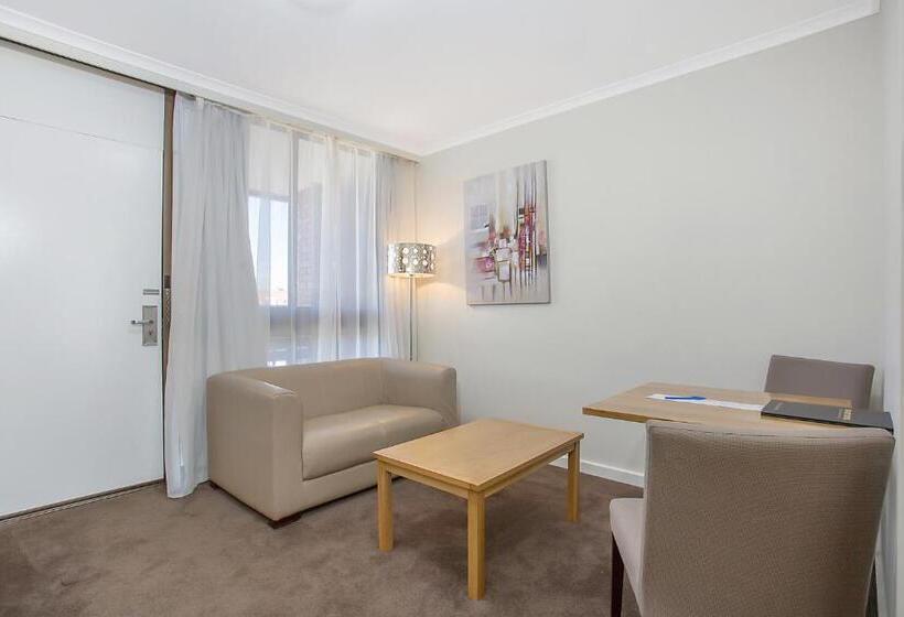 إستوديو قياسى سرير كينج, Mid City Motel Warrnambool