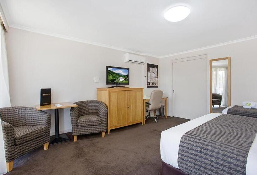 إستوديو قياسى, Mid City Motel Warrnambool