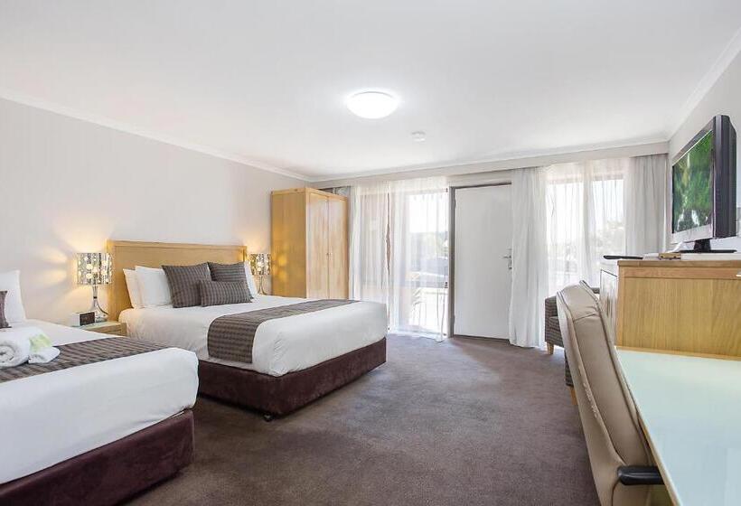 إستوديو قياسى, Mid City Motel Warrnambool