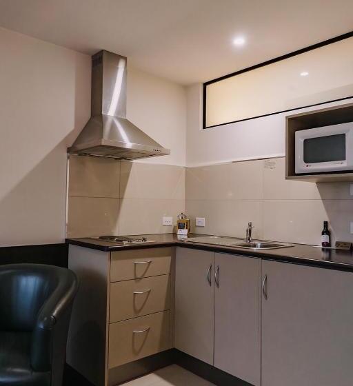 استودیوی لوکس, Motel 429