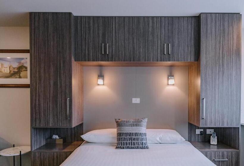 اتاق لوکس, Motel 429
