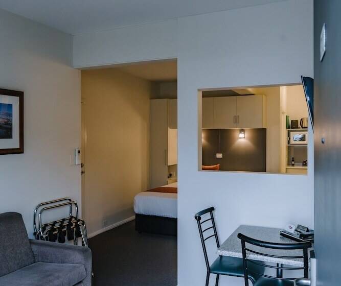 اتاق استاندارد, Motel 429