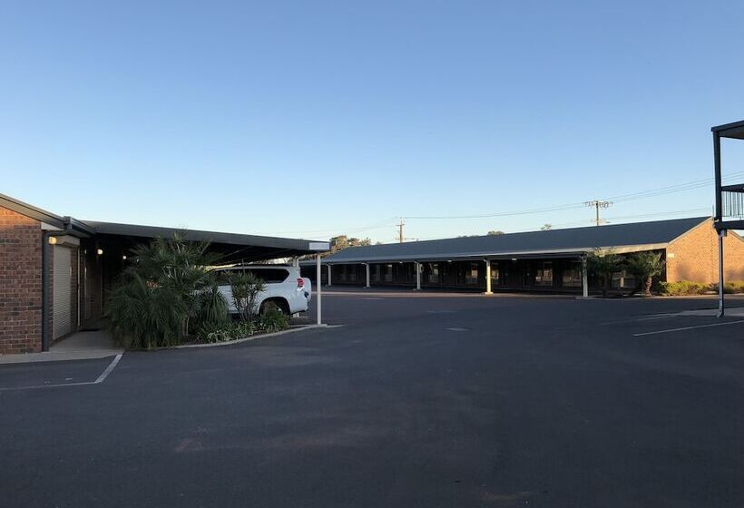 اتاق لوکس, Westland Hotel Motel