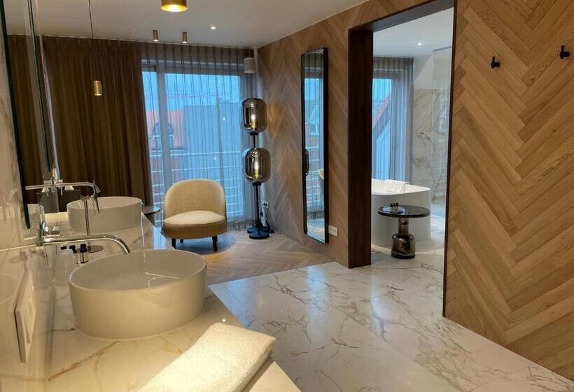 سوییت, Cosmopolite Hotel Nieuwpoort Bad