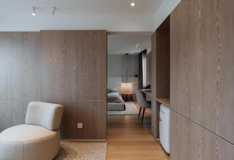 سوییت لوکس, Cosmopolite Hotel Nieuwpoort Bad